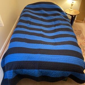 University of Kentucky or Duke - Pottery Barn Teen Quilt Twin